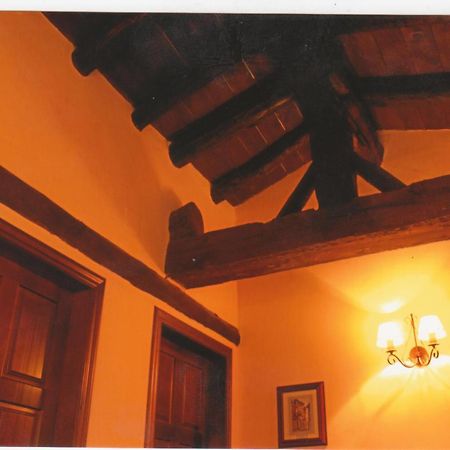 Parada Del Carmen Albarracín Esterno foto